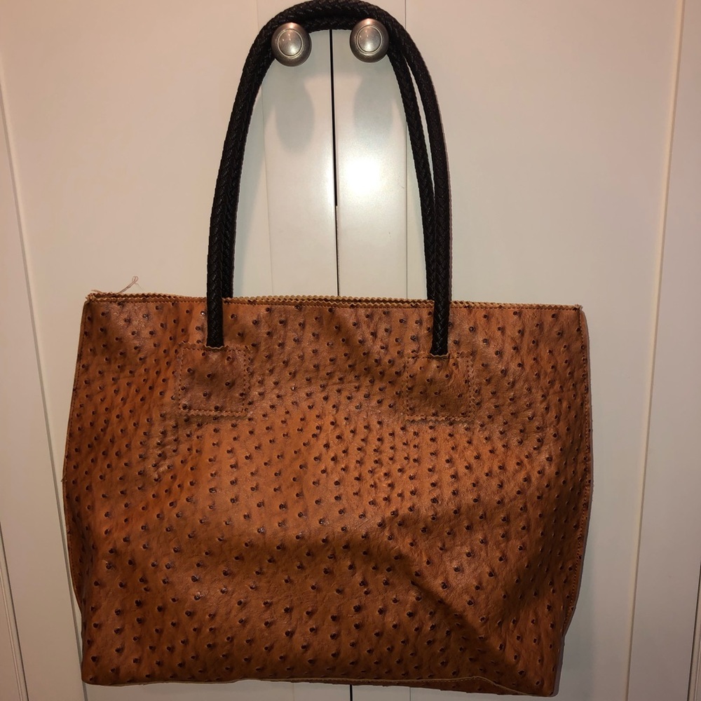 Tan shoulder bag